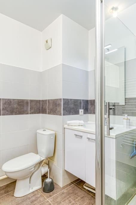 Bel Appartement-Garage Prive-Balcon-Wifi Fibre Rhut ภายนอก รูปภาพ