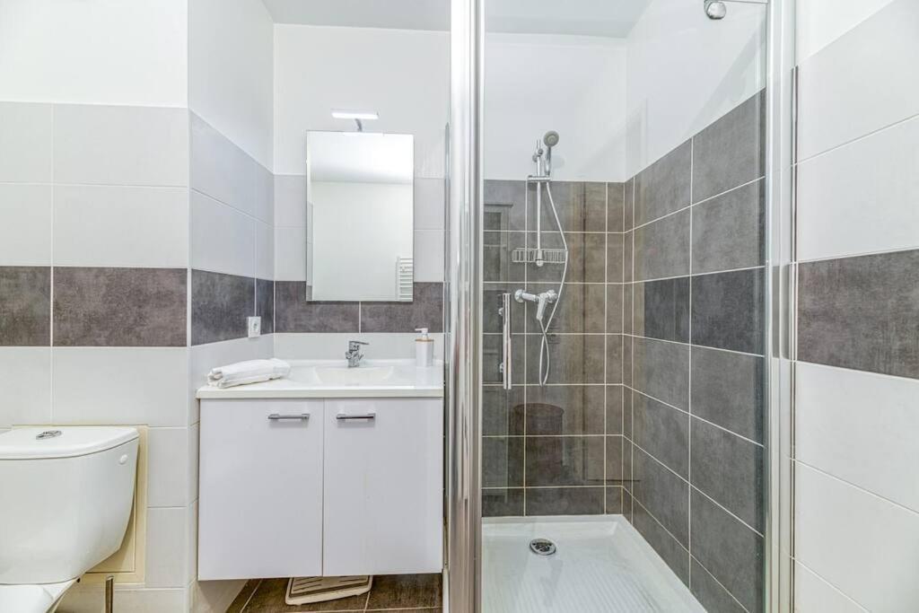 Bel Appartement-Garage Prive-Balcon-Wifi Fibre Rhut ภายนอก รูปภาพ